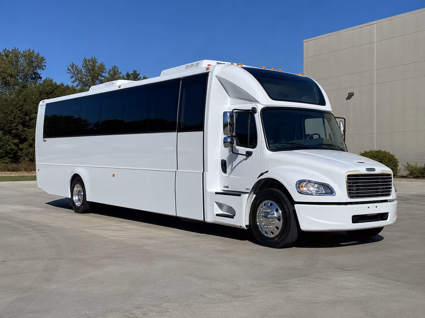 Yonkers Homecoming & Prom Party Bus Rentals